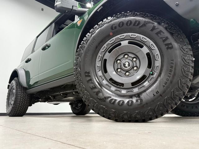 2025 Ford Bronco Badlands SASQUATCH PKG.