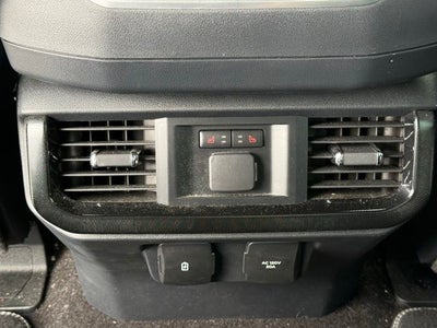 2022 Ford F-150 Lightning Platinum