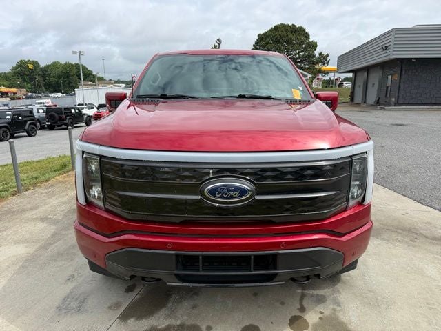 2022 Ford F-150 Lightning Platinum