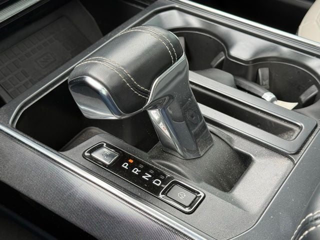 2022 Ford F-150 Lightning Platinum