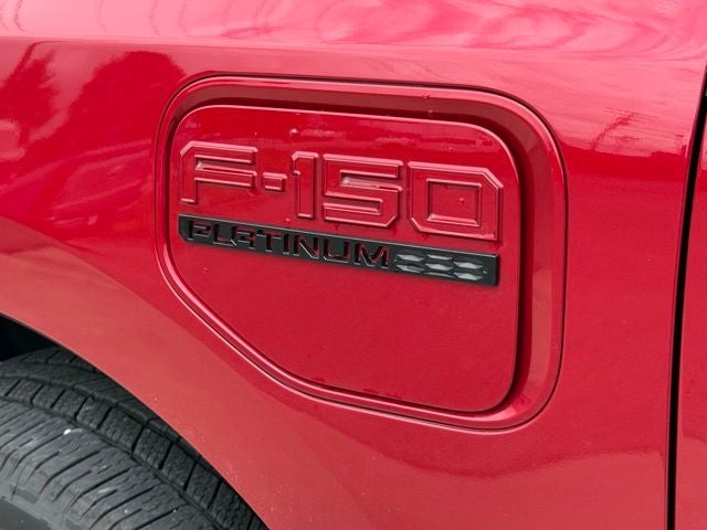 2022 Ford F-150 Lightning Platinum