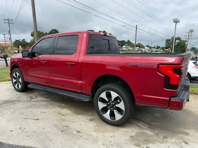 2022 Ford F-150 Lightning Platinum