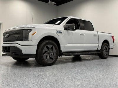 2025 Ford F-150 Lightning Flash
