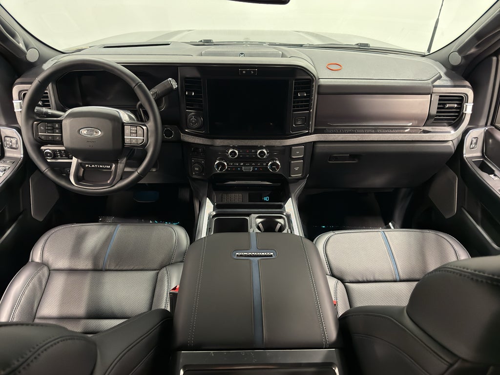 2026 Ford F-250 Platinum