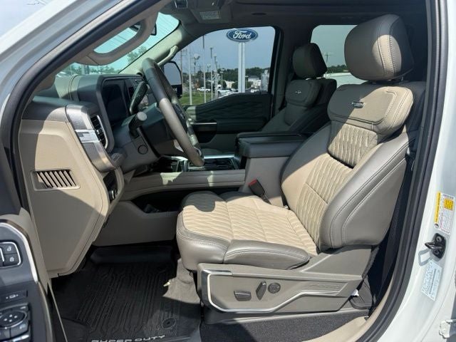 2025 Ford F-250SD Platinum