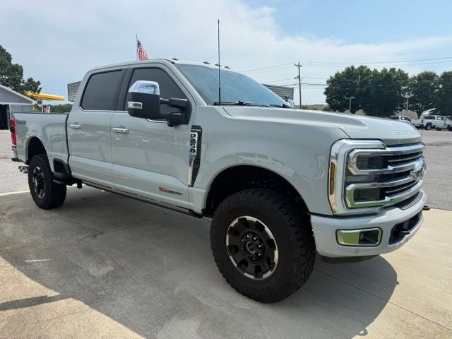 2025 Ford F-250SD Platinum