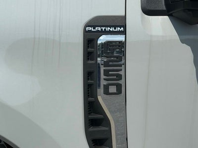 2025 Ford F-250SD Platinum