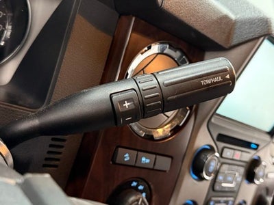 2016 Ford F-350SD Lariat