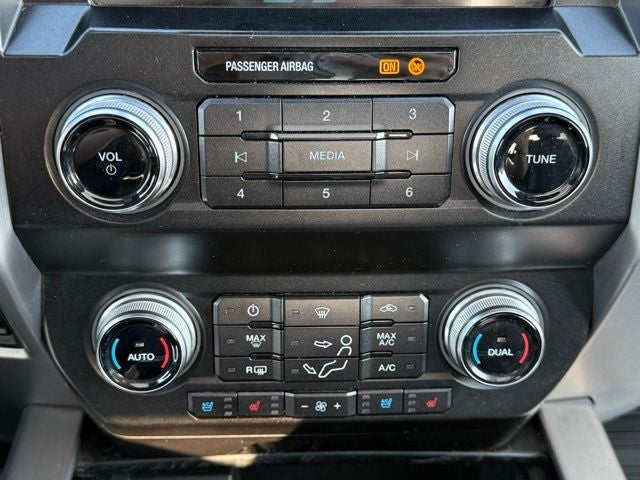 2019 Ford F-350SD Platinum