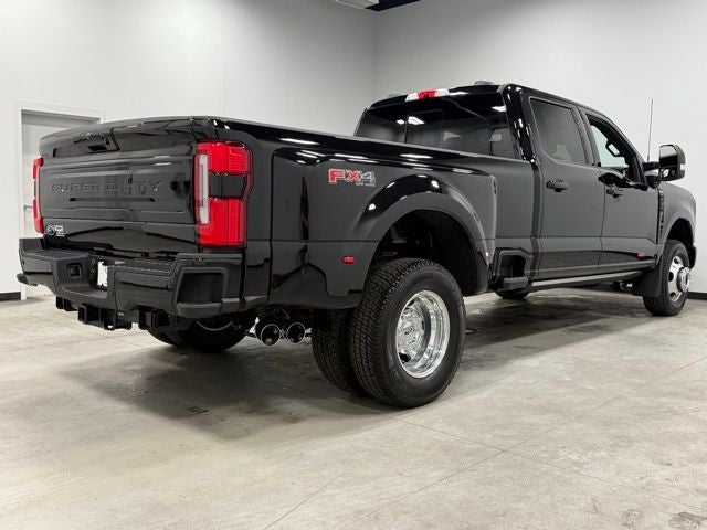 2026 Ford F-350SD Platinum DRW