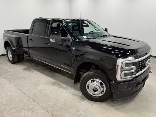 2026 Ford F-350SD Platinum DRW