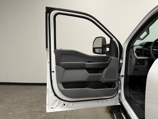 2026 Ford F-350SD DRW