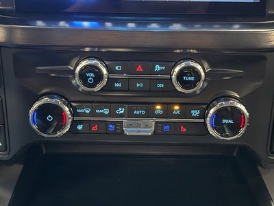 2026 Ford F-350SD Lariat DRW
