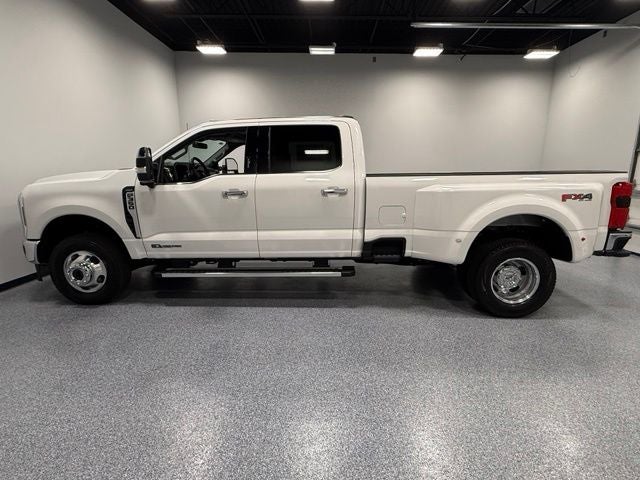 2026 Ford F-350SD Lariat DRW