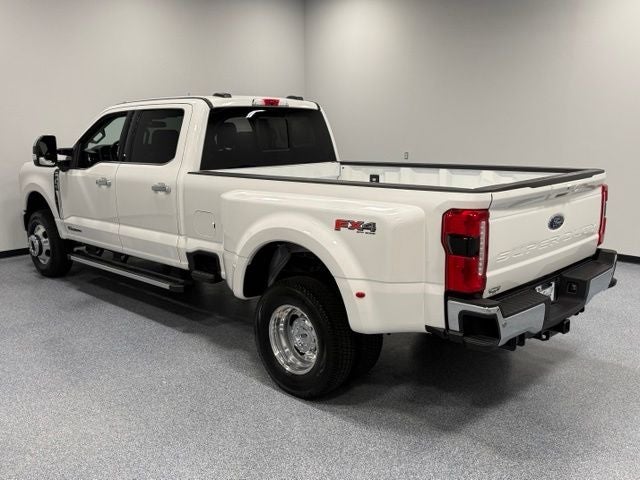 2026 Ford F-350SD Lariat DRW