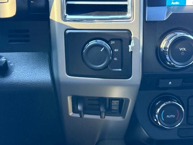 2017 Ford F-350SD Lariat