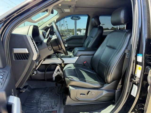 2017 Ford F-350SD Lariat DRW