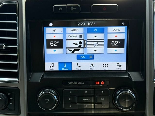 2017 Ford F-350SD Lariat DRW