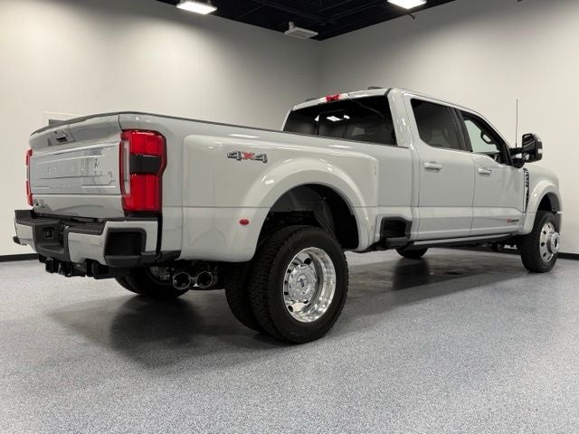 2026 Ford F-450SD Platinum Plus DRW