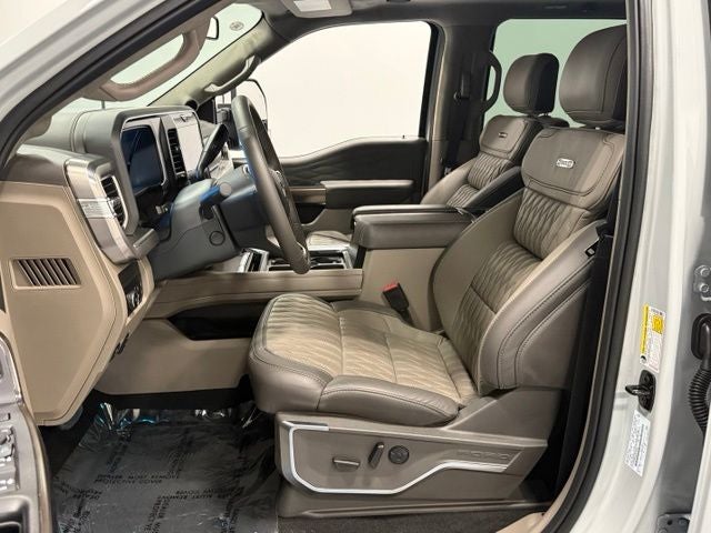 2026 Ford F-450SD Platinum Plus DRW