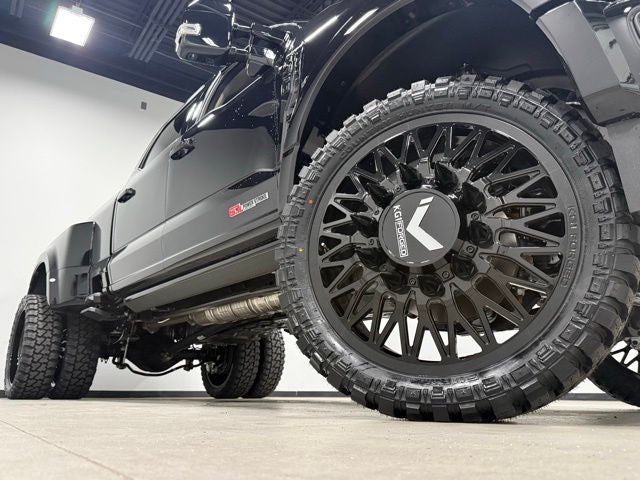 2026 Ford F-450SD Platinum Plus