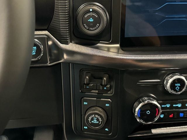 2025 Ford F-150 Raptor 37