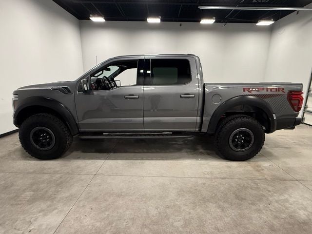 2025 Ford F-150 Raptor 37