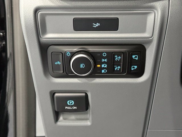 2026 Ford F-150 XLT Supercharged v8