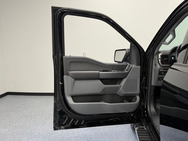 2026 Ford F-150 XLT Supercharged v8