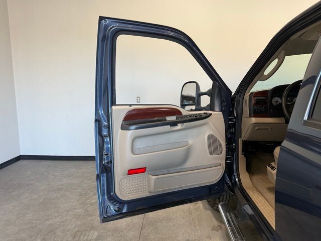 2006 Ford F-350SD Lariat