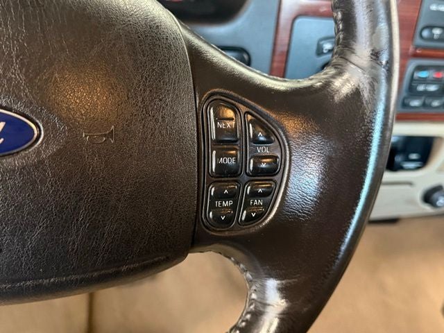 2006 Ford F-350SD Lariat