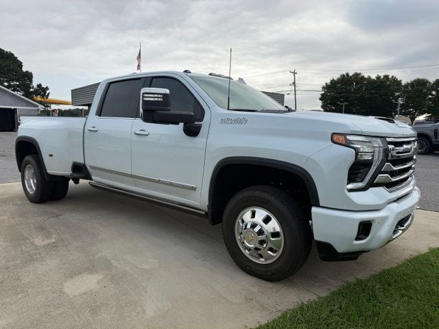 2026 Chevrolet Silverado 3500HD High Country DRW
