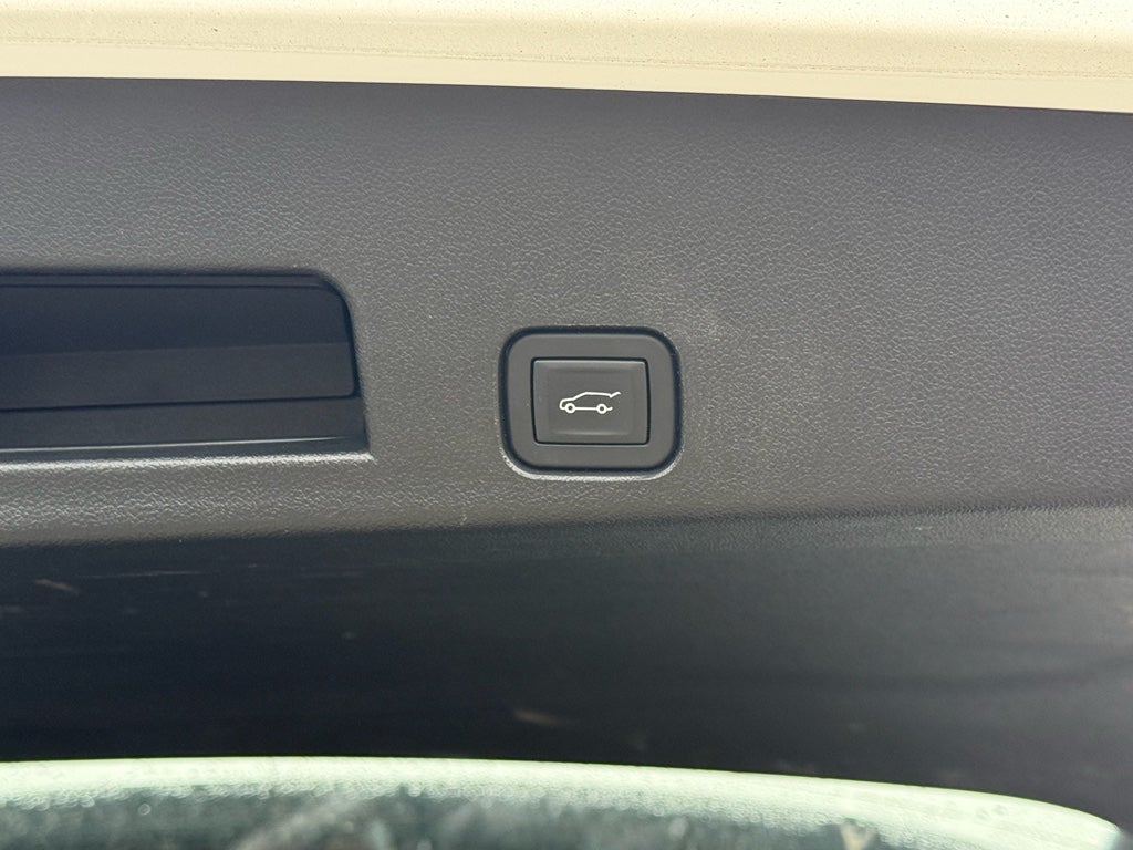 2024 Chevrolet Traverse AWD RS