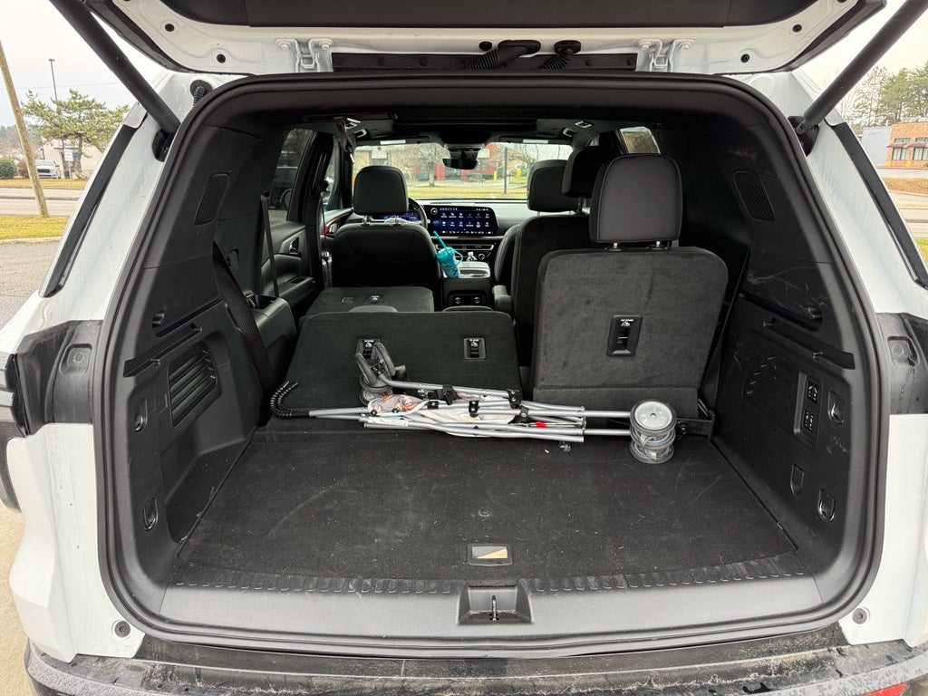 2024 Chevrolet Traverse AWD RS