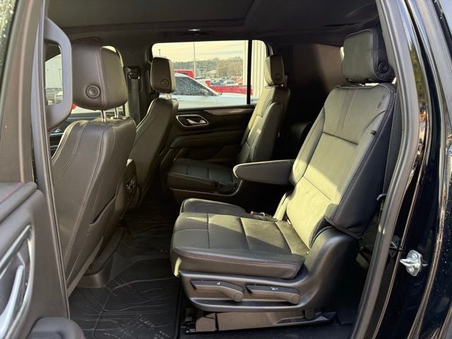 2022 Chevrolet Suburban RST