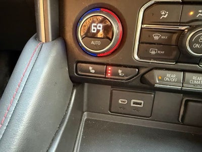 2022 Chevrolet Suburban RST