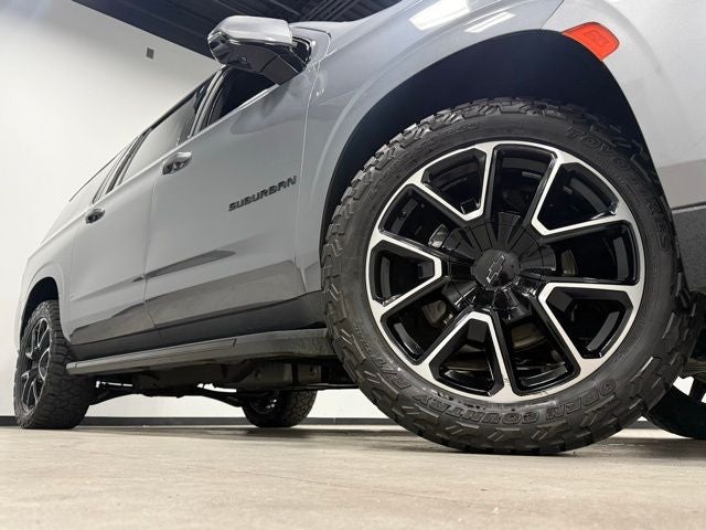2022 Chevrolet Suburban RST