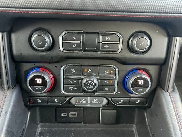 2022 Chevrolet Suburban RST