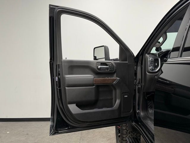 2023 GMC Sierra 2500HD Denali