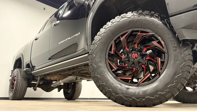 2023 GMC Sierra 2500HD Denali