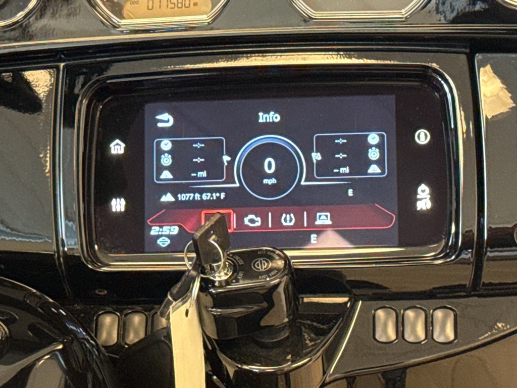 2022 Harley-Davidson FLHXST Street Glide Touring Pkg