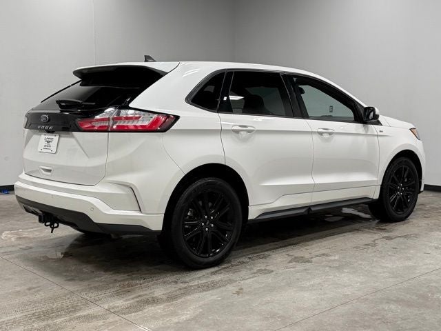 2022 Ford Edge ST Line