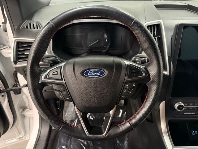 2022 Ford Edge ST Line