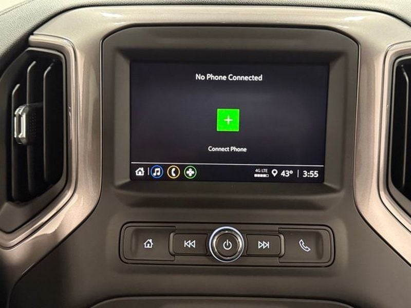 2025 Chevrolet Silverado Custom