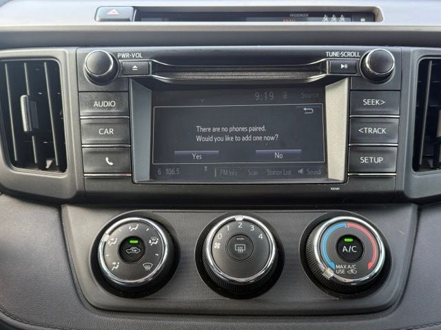 2017 Toyota RAV4 LE