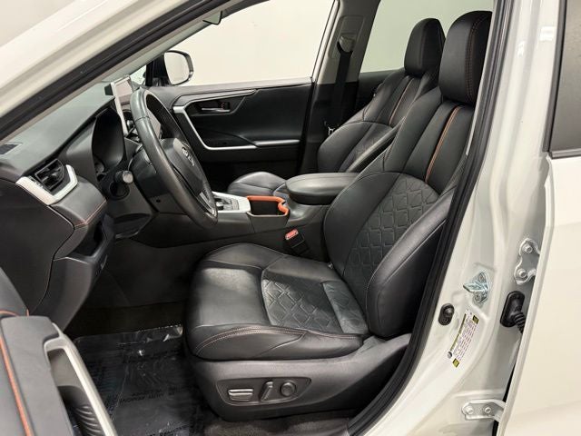 2023 Toyota RAV4 Adventure