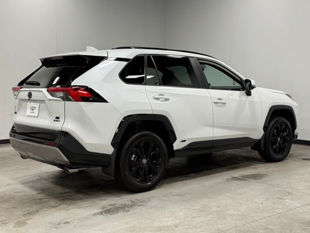 2025 Toyota RAV4 Hybrid SE