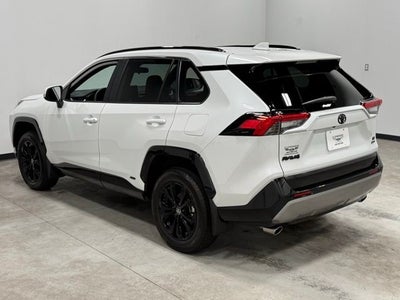 2025 Toyota RAV4 Hybrid SE