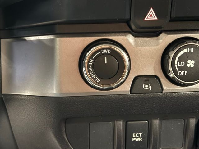 2019 Toyota Tacoma SR5 V6