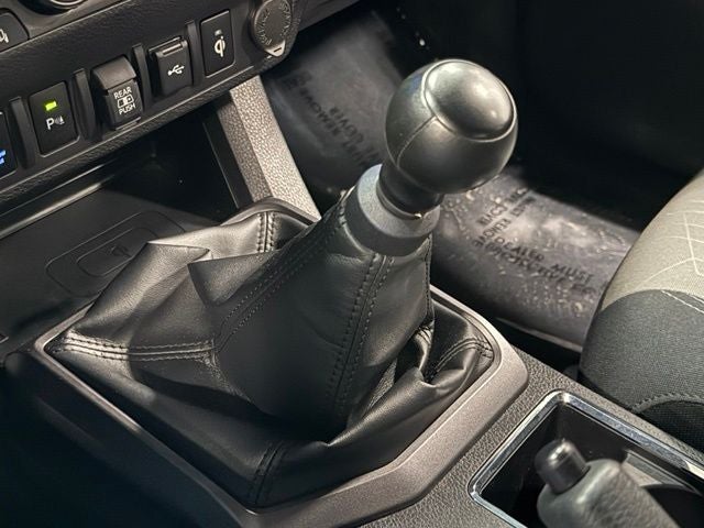2022 Toyota Tacoma TRD Sport V6